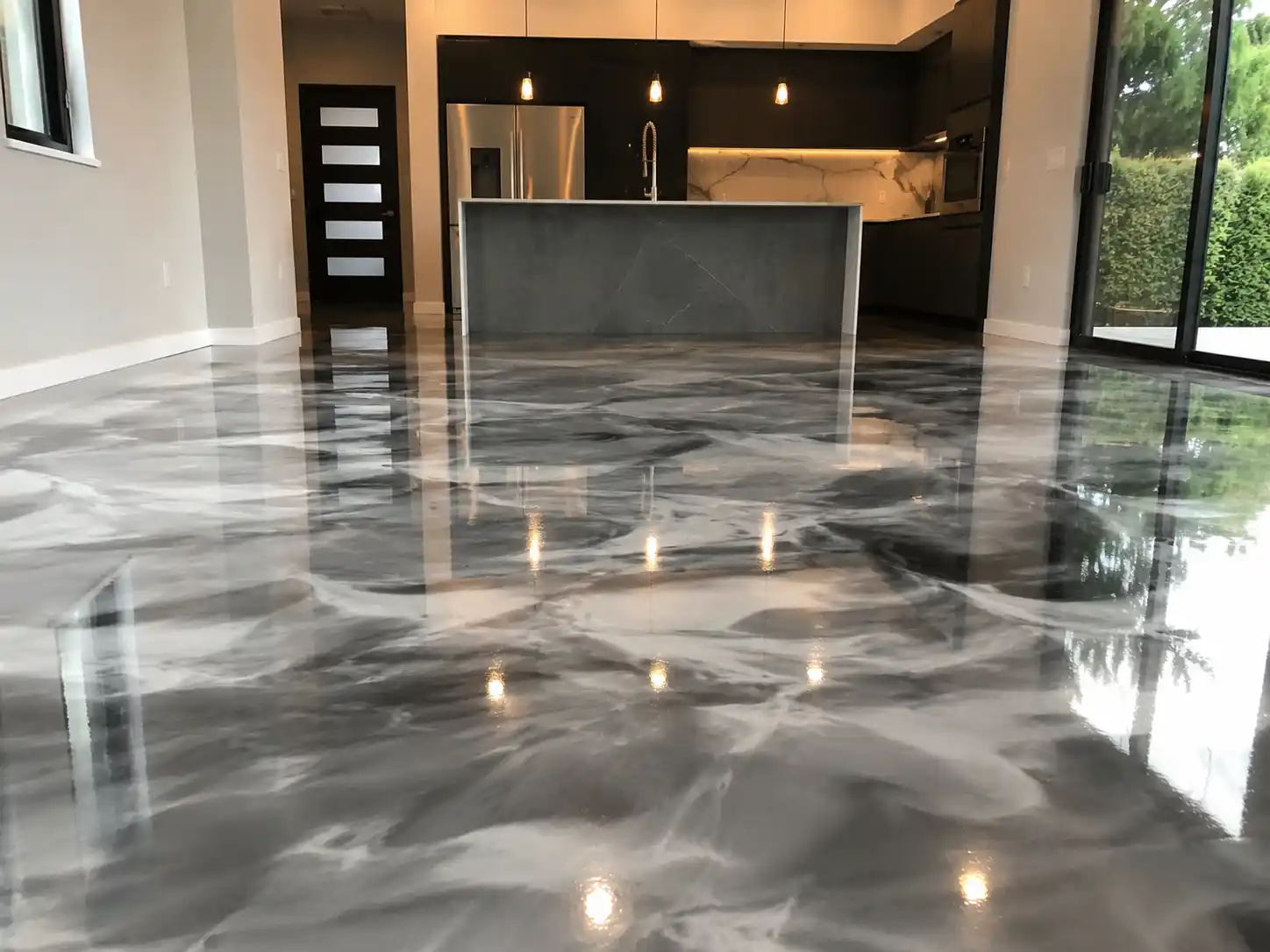 Open-Plan Metallic Kitchen Floor